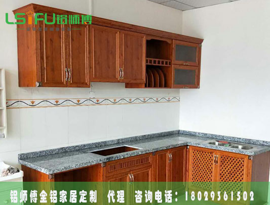 全鋁家具:堅固耐用不變形的優勢