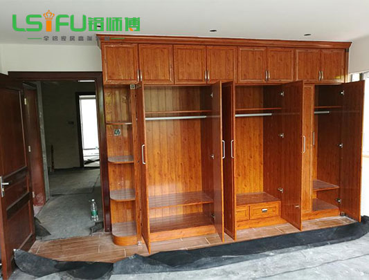 全鋁衣柜柜體內外如一展示效果圖 全鋁衣柜柜體內外如一展示效果圖