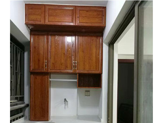 鋁師傅陽臺掛墻式全鋁浴室柜裝修效果圖