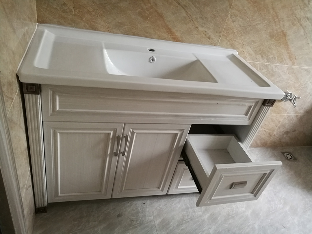 這幾款全鋁衛浴柜始于顏值忠于品質！