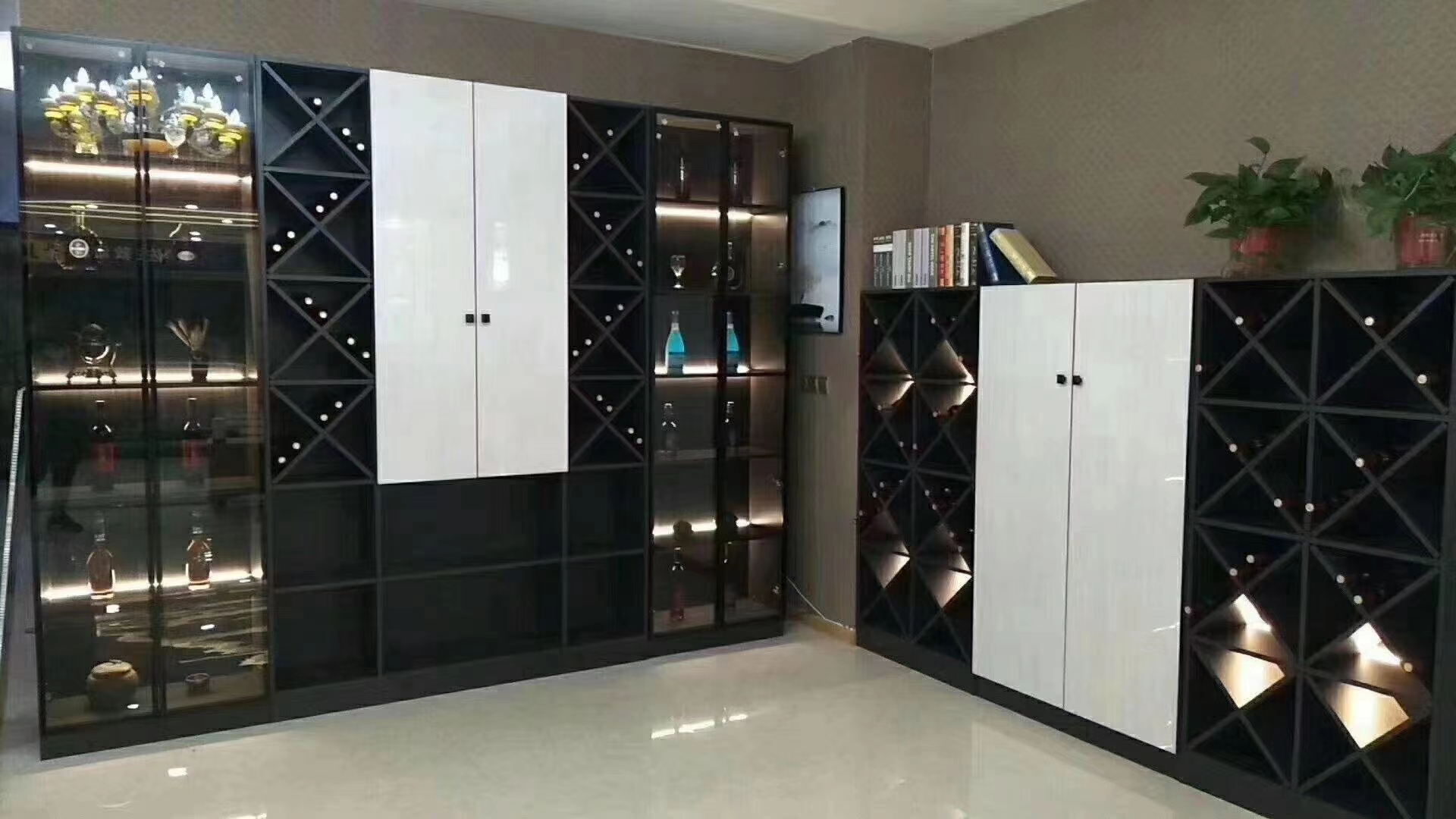 極簡(jiǎn)輕奢風(fēng)的全屋定制有這么火嗎？