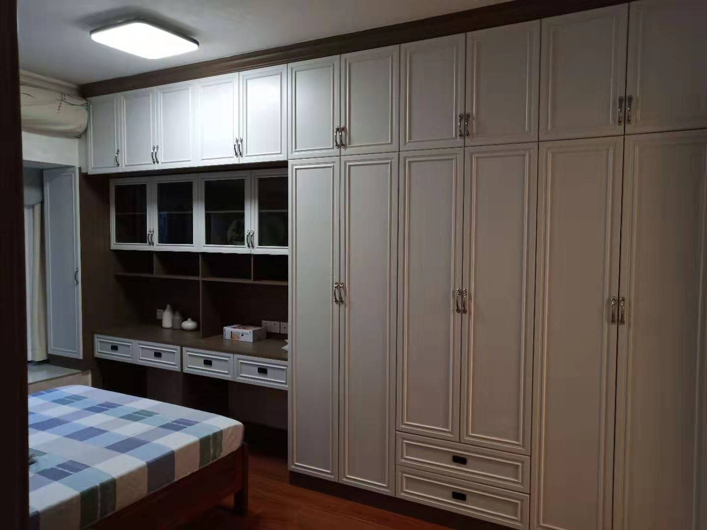 想提升家中衣柜顏值？全鋁柜門說了算！