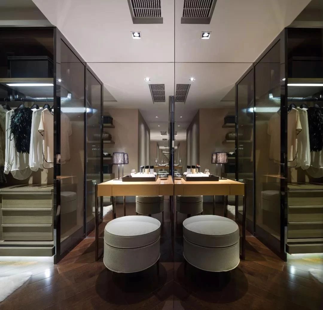 輕奢極簡風(fēng) 年輕時尚的摯愛！