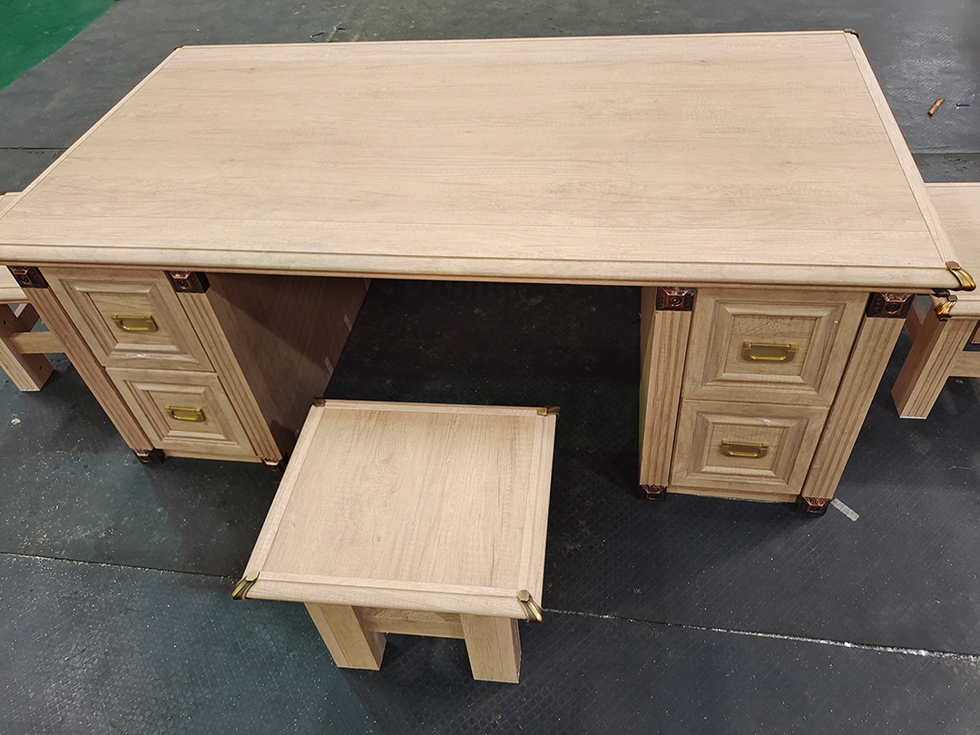 全鋁茶幾哪家好？就選鋁師傅全鋁茶幾！